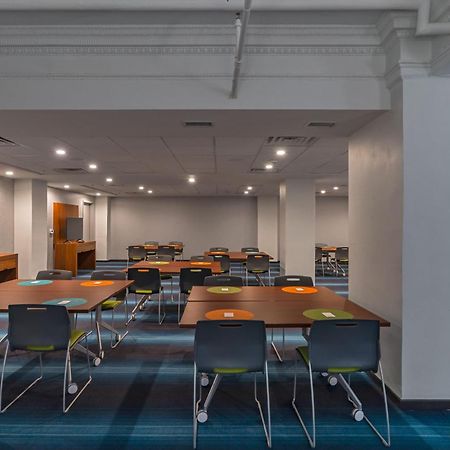 Готель Aloft Houston Downtown Екстер'єр фото
