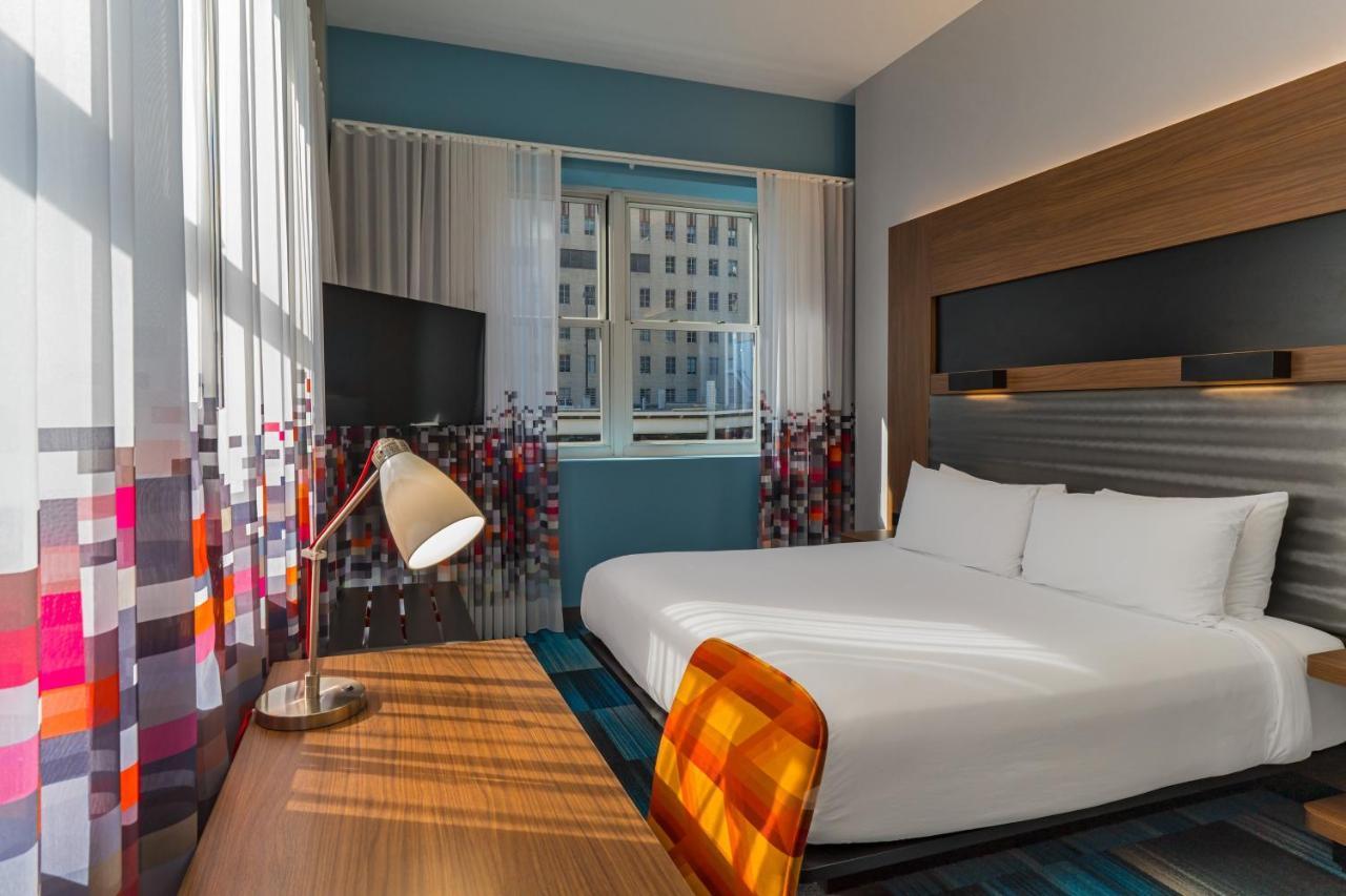 Готель Aloft Houston Downtown Екстер'єр фото