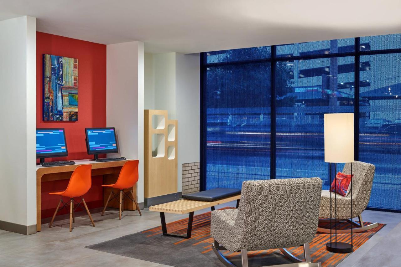 Готель Aloft Houston Downtown Екстер'єр фото