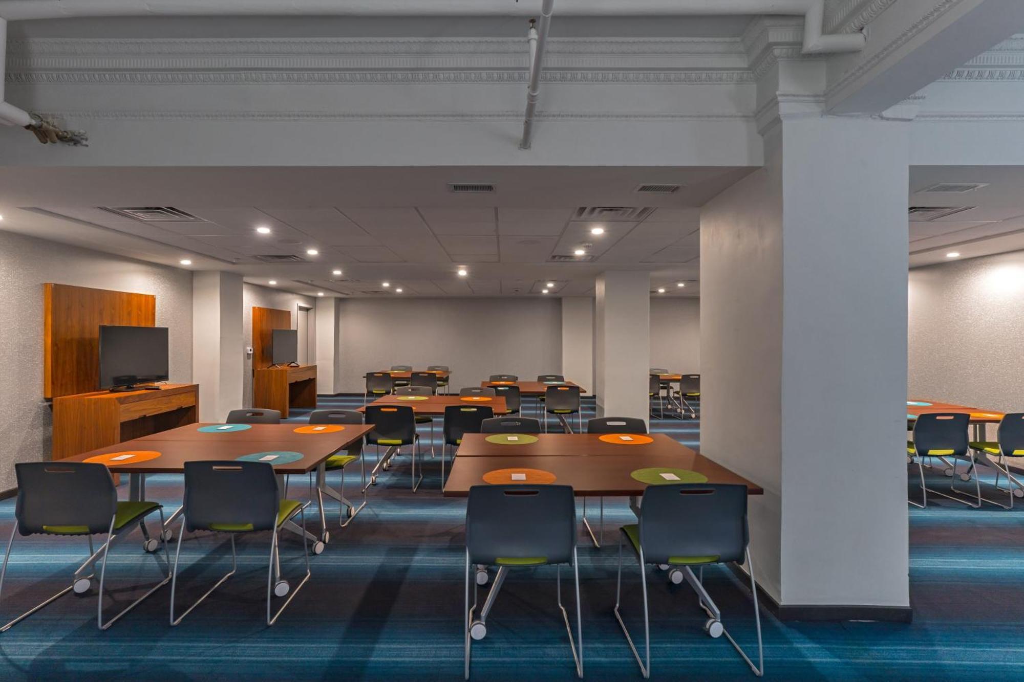 Готель Aloft Houston Downtown Екстер'єр фото